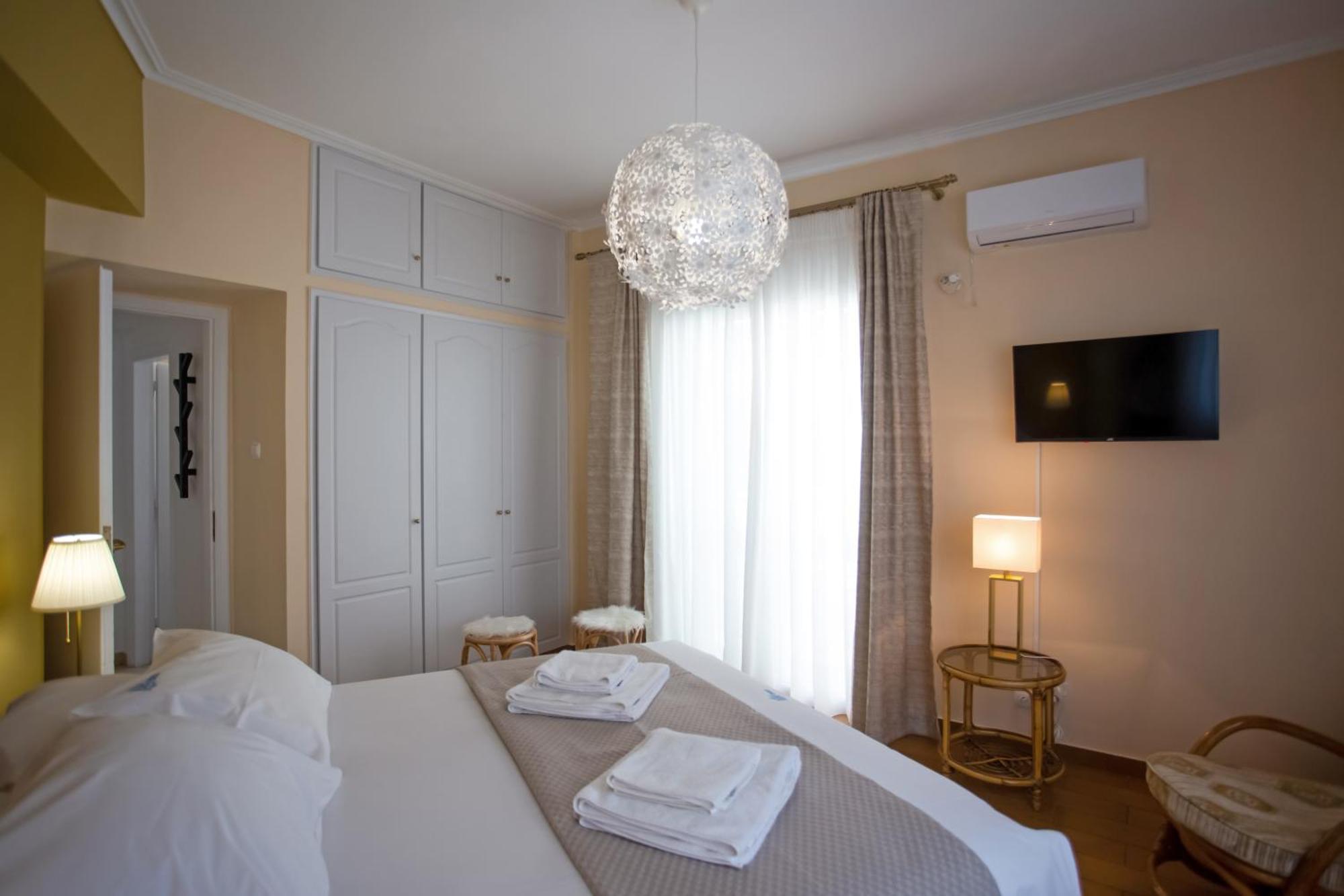 Socrates By Heloni Apartments Atenas Exterior foto